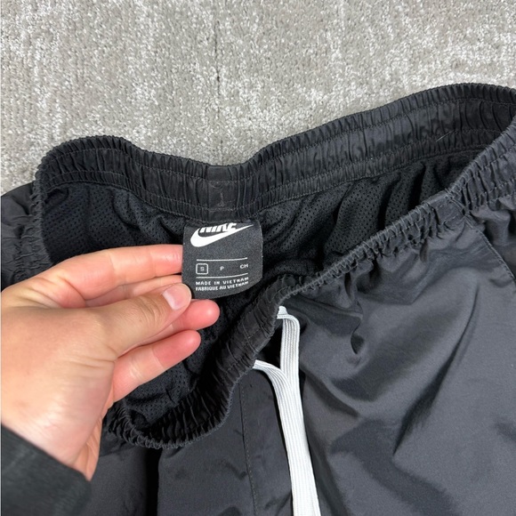 Nike Black Pull On Waist Tie Swim Truck Short Size Small - Picture 2 of 6